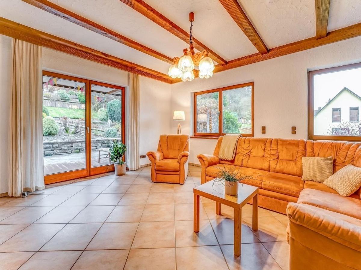Spacious Flat In Adenau Near The N Rburgring Екстериор снимка