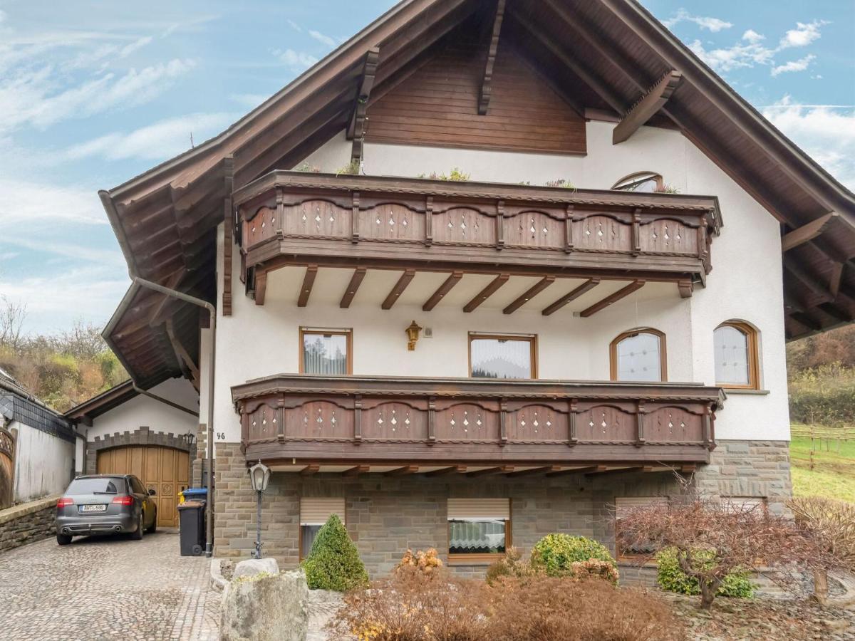 Spacious Flat In Adenau Near The N Rburgring Екстериор снимка